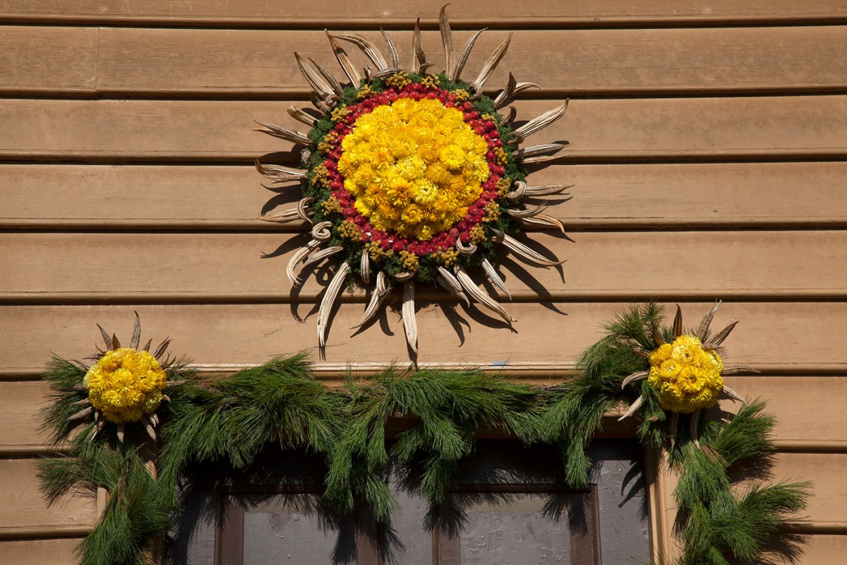 Colonial Williamsburg Holiday Wreath 2014